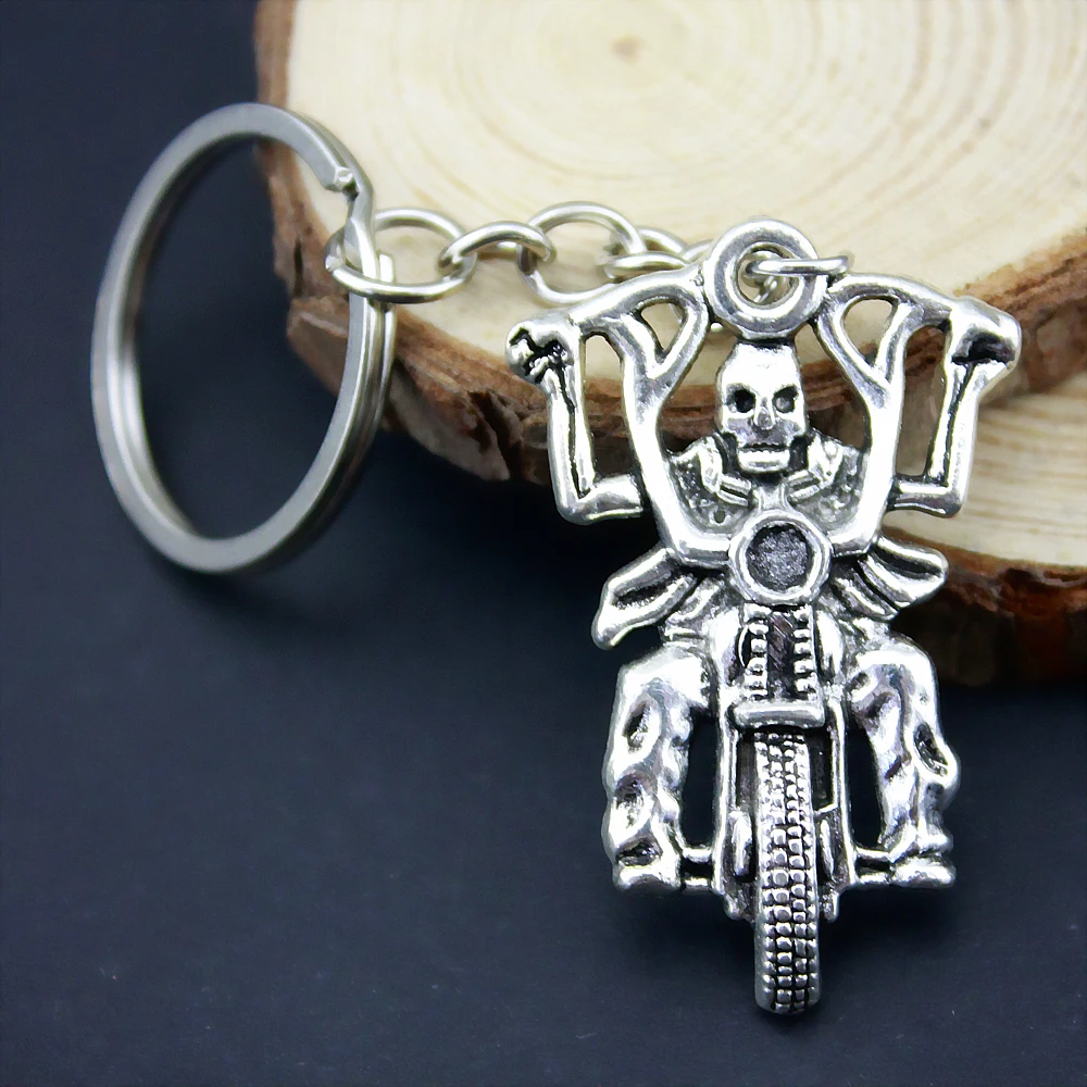 3Pcs Fashion Keychain 44*28mm Motorcycle Skull Pendants DIY Jewelry Metal Car Key Chain Ring Holder Souvenir Party Gift B11935
3Pcs Fashion Keychain 44*28mm Motorcycle Skull Pendants DIY Jewelry Metal Car Key Chain Ring Holder Souvenir Party Gift B11935