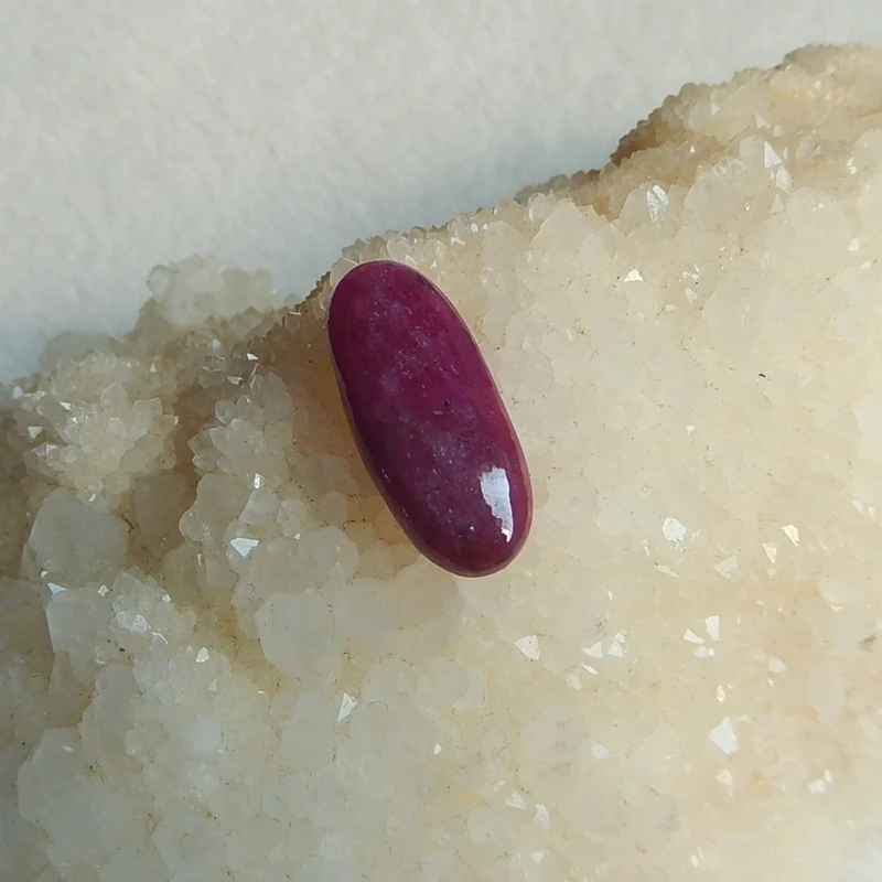 Natural Stone Precious Oval Shape Ruby Cabochon 22x9x4mm 2.26g Beauty Cabochon jewelry Birthday Gift accessories 
Natural Stone Precious Oval Shape Ruby Cabochon 22x9x4mm 2.26g Beauty Cabochon jewelry Birthday Gift accessories
