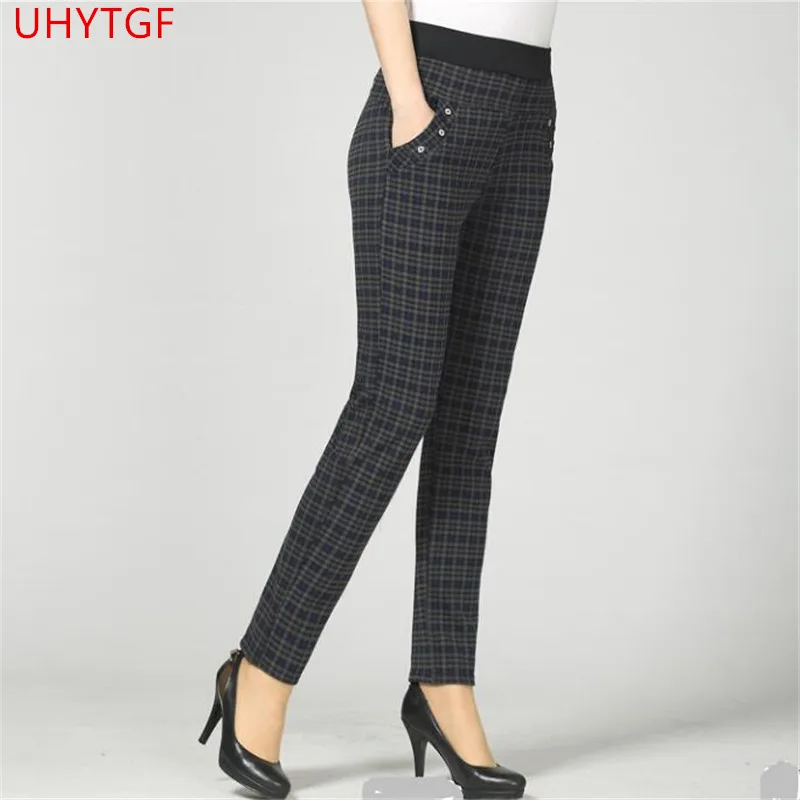 Middle-aged lady high waist casual pants summer fashion plaid trousers plus size women clothing Foot pants NEW trousers women
Middle-aged lady high waist casual pants summer fashion plaid trousers plus size women clothing Foot pants NEW trousers women