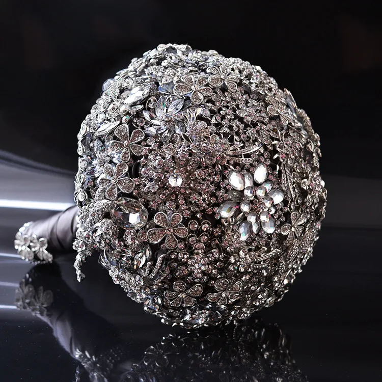 AYiCuthia Luxury Wedding Bouquet Crystal Bridal Bouquet Wedding Brooch Bouquet Jeweled Wedding Bouquet S42
AYiCuthia Luxury Wedding Bouquet Crystal Bridal Bouquet Wedding Brooch Bouquet Jeweled Wedding Bouquet S42