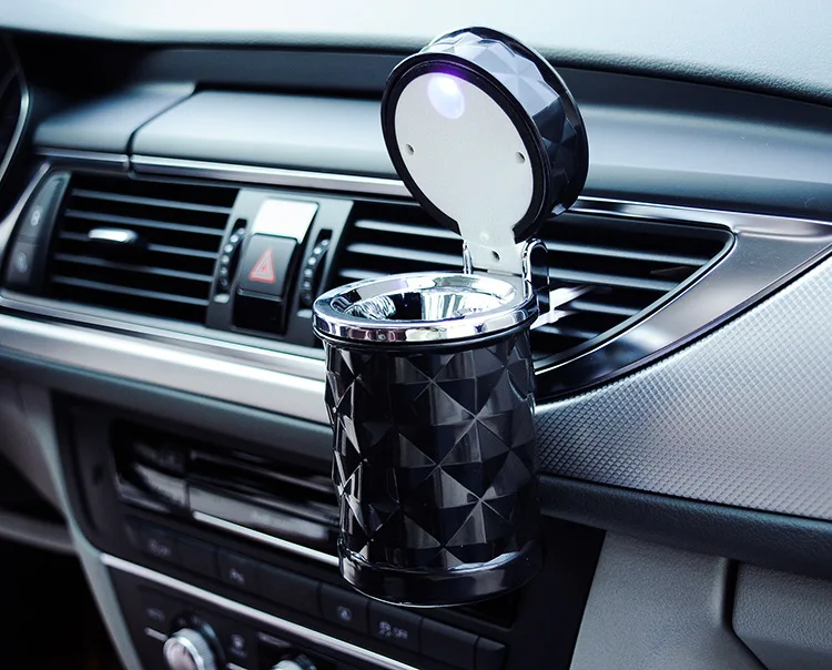 Mini Car Interior Supplies Car Accessories Portable LED Light Car Ashtray Universal Cigarette Cylinder Holder Car Styling
Mini Car Interior Supplies Car Accessories Portable LED Light Car Ashtray Universal Cigarette Cylinder Holder Car Styling
