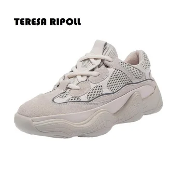 TERESA RIPOLL Men Sneakers Shoes 2019 Fashion Casual Outdoor Shoes Cow Suede High Quality Men's Lace up Mesh Breathable 3Colors
TERESA RIPOLL Men Sneakers Shoes 2019 Fashion Casual Outdoor Shoes Cow Suede High Quality Men's Lace up Mesh Breathable 3Colors