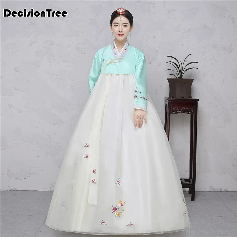 2019 embroidery korean traditional dress pink women cotton hanbok korean national costume stage performance aisa clothes
2019 embroidery korean traditional dress pink women cotton hanbok korean national costume stage performance aisa clothes