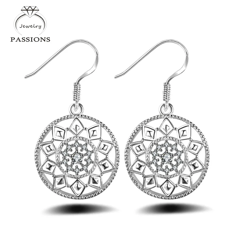Vintage Bohemian Ethnic Earrings Maxi Brincos Silver Plate Long Drop Earrings Retro Big Round Pendant Earings For Women Jewelry
Vintage Bohemian Ethnic Earrings Maxi Brincos Silver Plate Long Drop Earrings Retro Big Round Pendant Earings For Women Jewelry