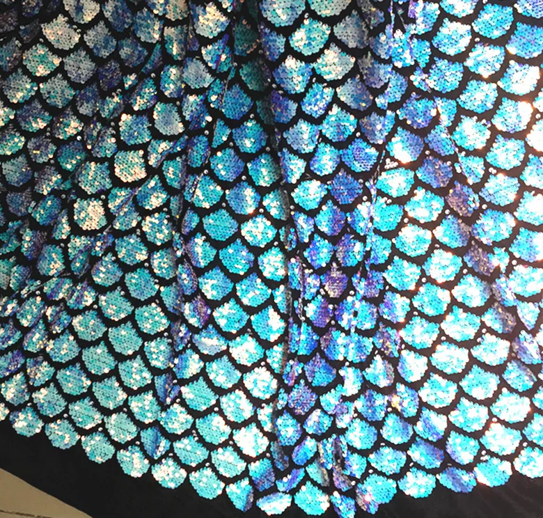 Fish Scale Sequined Fabric Mermaid Sequined Embroidery Material Fabric Decorations For Party Shows Shoes Bags DIY Dress Fabric
Fish Scale Sequined Fabric Mermaid Sequined Embroidery Material Fabric Decorations For Party Shows Shoes Bags DIY Dress Fabric