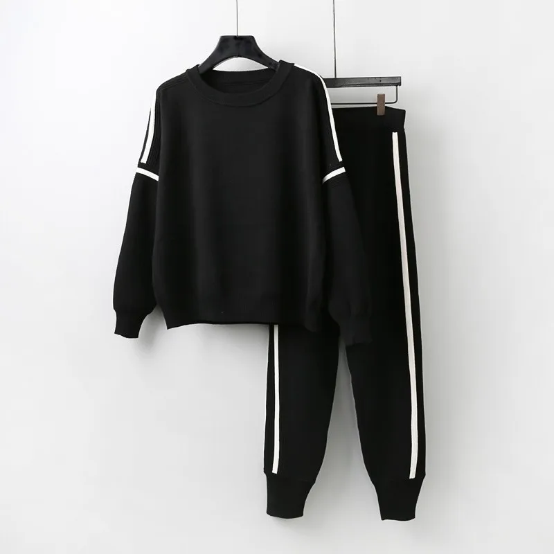 Rlyaeiz 2018 Autumn 2 Piece Set Women Sporting Suits Striped Knitting Pullover + Ankle-length Pants Sportswear Female Tracksuit
Rlyaeiz 2018 Autumn 2 Piece Set Women Sporting Suits Striped Knitting Pullover + Ankle-length Pants Sportswear Female Tracksuit