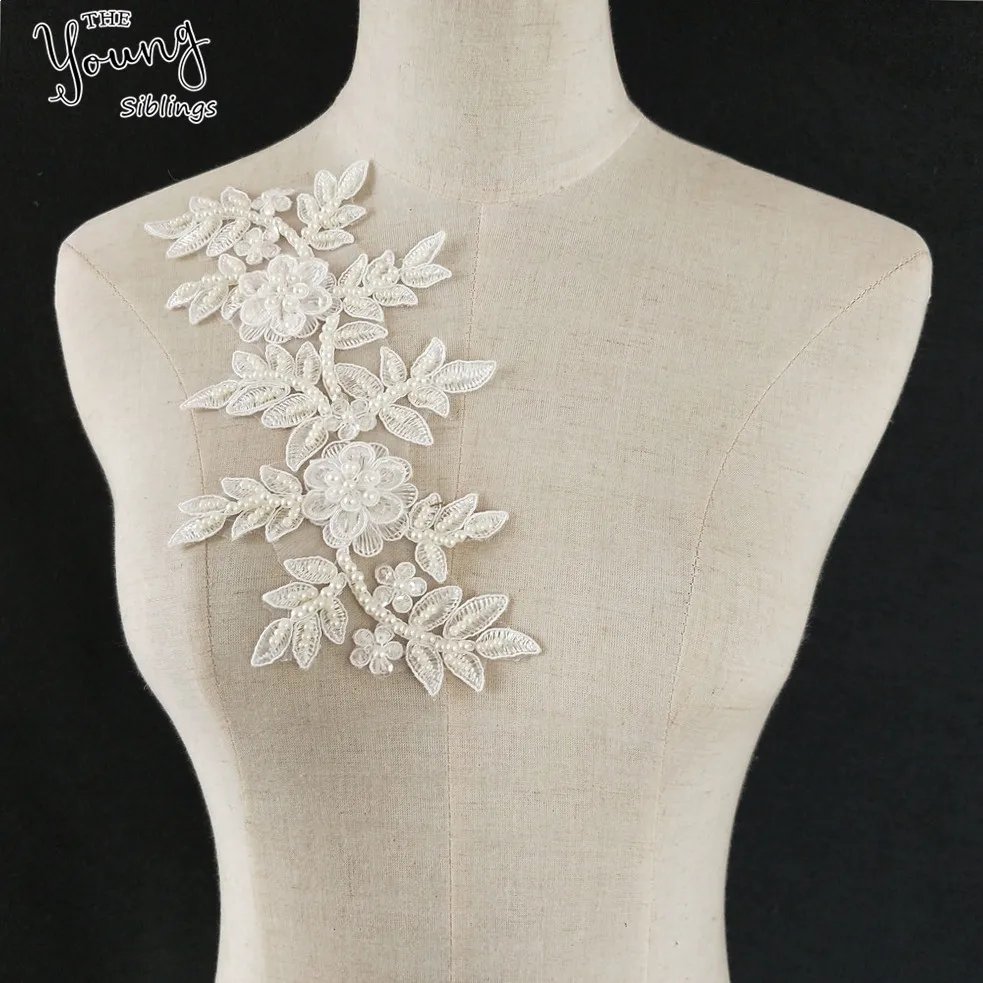 Hot sale pearl lace Fabric white embroidery sewing Applique Lace Collar Applique DIY Craft Neckline Sewing clothing Accessories
Hot sale pearl lace Fabric white embroidery sewing Applique Lace Collar Applique DIY Craft Neckline Sewing clothing Accessories