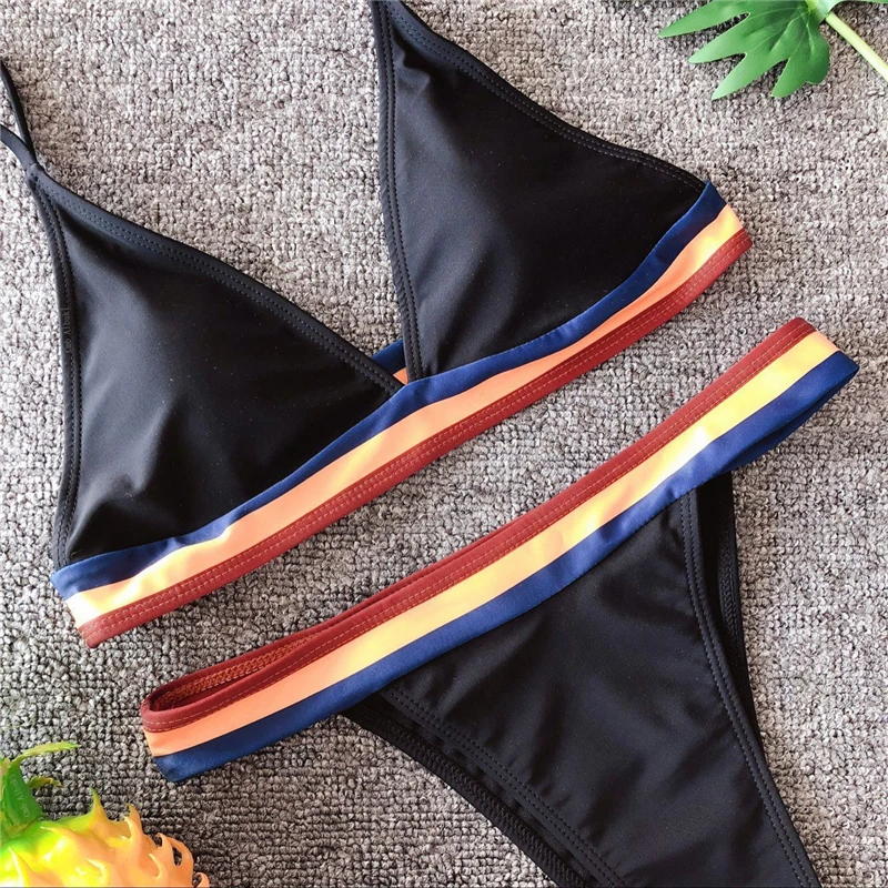 2020 Thong bathing suit Extreme bikini micro bathers Sexy bikini push up String swimsuit female High cut swimwear women
2020 Thong bathing suit Extreme bikini micro bathers Sexy bikini push up String swimsuit female High cut swimwear women