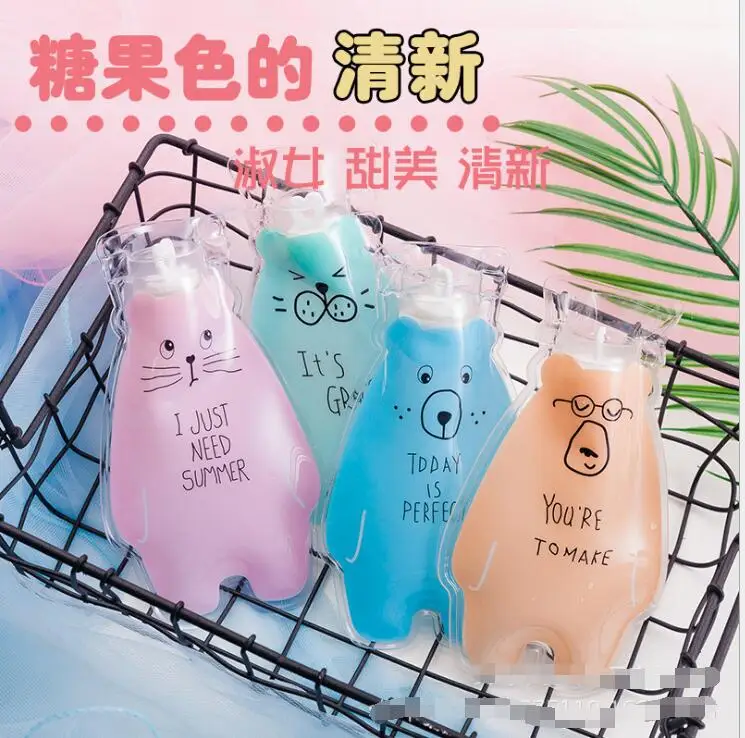 1pcs cartoon water injection mini hot water bottle children students warm baby winter hand warmers warm palace
1pcs cartoon water injection mini hot water bottle children students warm baby winter hand warmers warm palace