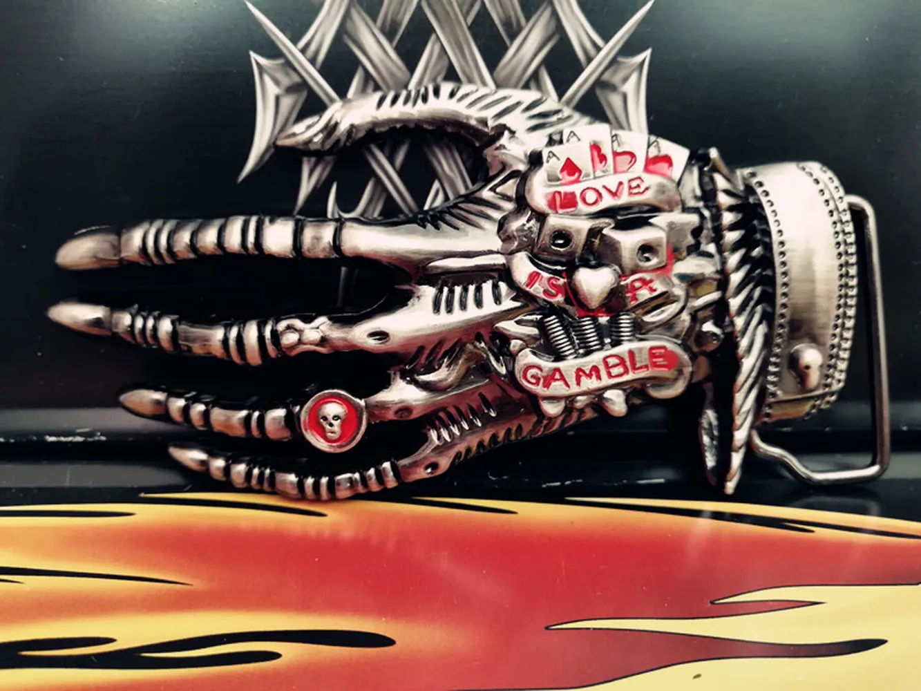 Men's Automatic Buckle Hand Claw Buckle Hip Hop Fashion Wild Young Students Ally Skull Belt Buckle
Men's Automatic Buckle Hand Claw Buckle Hip Hop Fashion Wild Young Students Ally Skull Belt Buckle