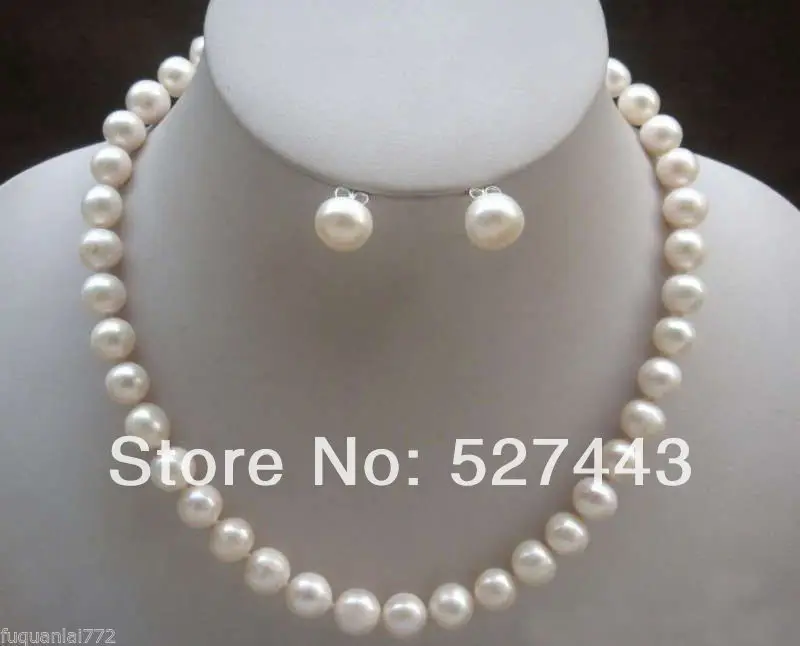 Wholesale 8-9MM REAL WHITE AKOYA PEARL NECKLACE STERLING SILVER EARRING SET 18" AA+ (A0423)
Wholesale 8-9MM REAL WHITE AKOYA PEARL NECKLACE STERLING SILVER EARRING SET 18" AA+ (A0423)