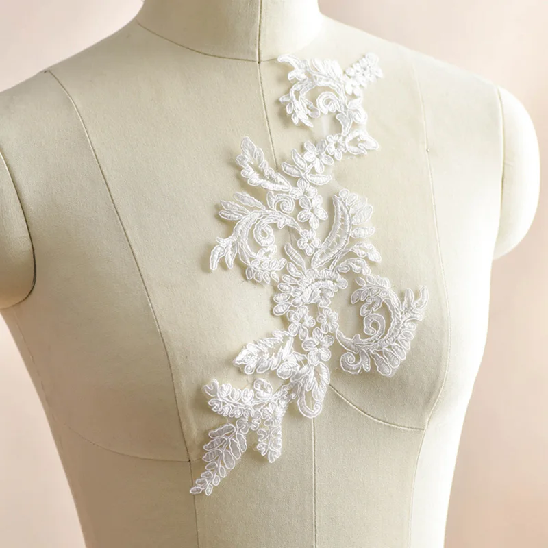 10 Pieces Ivory White Lace Applique Flower Patch Embroidery Patches Lace Fabric Motifs Applique Sew On Stickers Sewing 31X13cm
10 Pieces Ivory White Lace Applique Flower Patch Embroidery Patches Lace Fabric Motifs Applique Sew On Stickers Sewing 31X13cm