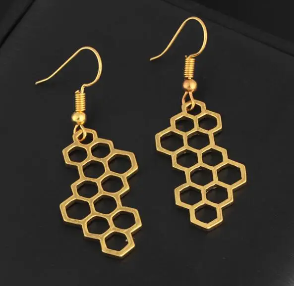 Unique Jewelry Cute Simple Honeycomb Beehive Hive Bee Honeybee Pendant Animal Drop Earring Jewelry Party Prom Women Girl Gifts
Unique Jewelry Cute Simple Honeycomb Beehive Hive Bee Honeybee Pendant Animal Drop Earring Jewelry Party Prom Women Girl Gifts