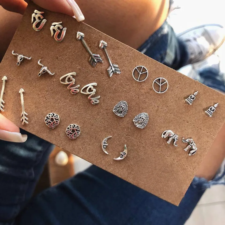 Retro Women Stud Earrings Elephant Elephant Buddha Heart Irregular Silver Stud Earring Set Girl Exquisite Birthday Party Jewelry
Retro Women Stud Earrings Elephant Elephant Buddha Heart Irregular Silver Stud Earring Set Girl Exquisite Birthday Party Jewelry