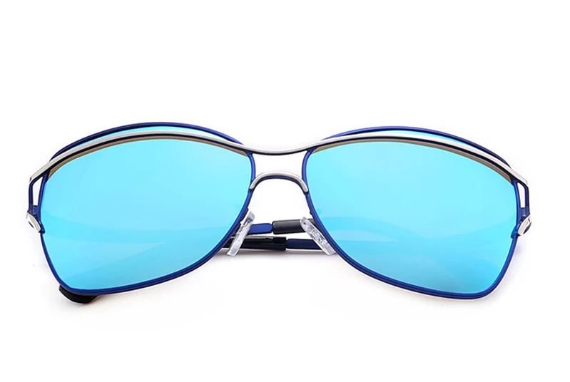 4209163076_1475576756