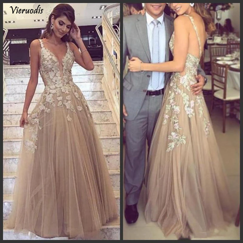 Elegant Lace Prom Dresses Deep V Neck Appliques Sexy Backless Tulle Formal Evening Dresses Floor Length Cocktail Party Gowns
Elegant Lace Prom Dresses Deep V Neck Appliques Sexy Backless Tulle Formal Evening Dresses Floor Length Cocktail Party Gowns