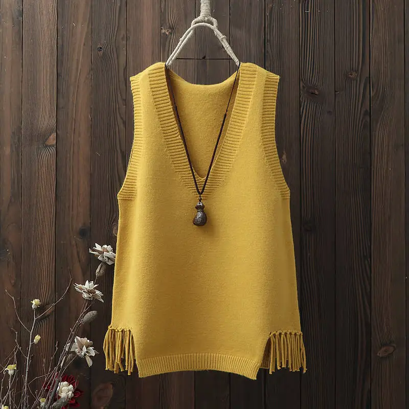 2019 Spring Autumn Women Fashion Casual Tank Tops Pullover Female Elasticity Sweater Sleeveless V-Neck Tassel Knitted Vest A18
2019 Spring Autumn Women Fashion Casual Tank Tops Pullover Female Elasticity Sweater Sleeveless V-Neck Tassel Knitted Vest A18