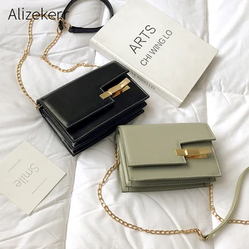 New Korean Fashion Shoulder Bag Women Summer Personality Clip Chain Simple Small Messenger Bag Female High Quality Bolso Mujer
New Korean Fashion Shoulder Bag Women Summer Personality Clip Chain Simple Small Messenger Bag Female High Quality Bolso Mujer
