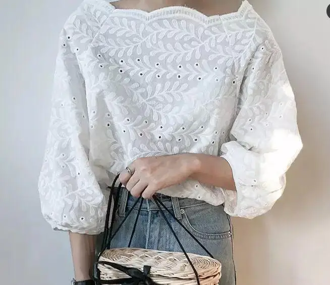 High Quality 2019 Autumn New Arrival Hot Sale Leisure Slash Neck Hollow-out Long Sleeve Woman Lace Blouse White
High Quality 2019 Autumn New Arrival Hot Sale Leisure Slash Neck Hollow-out Long Sleeve Woman Lace Blouse White