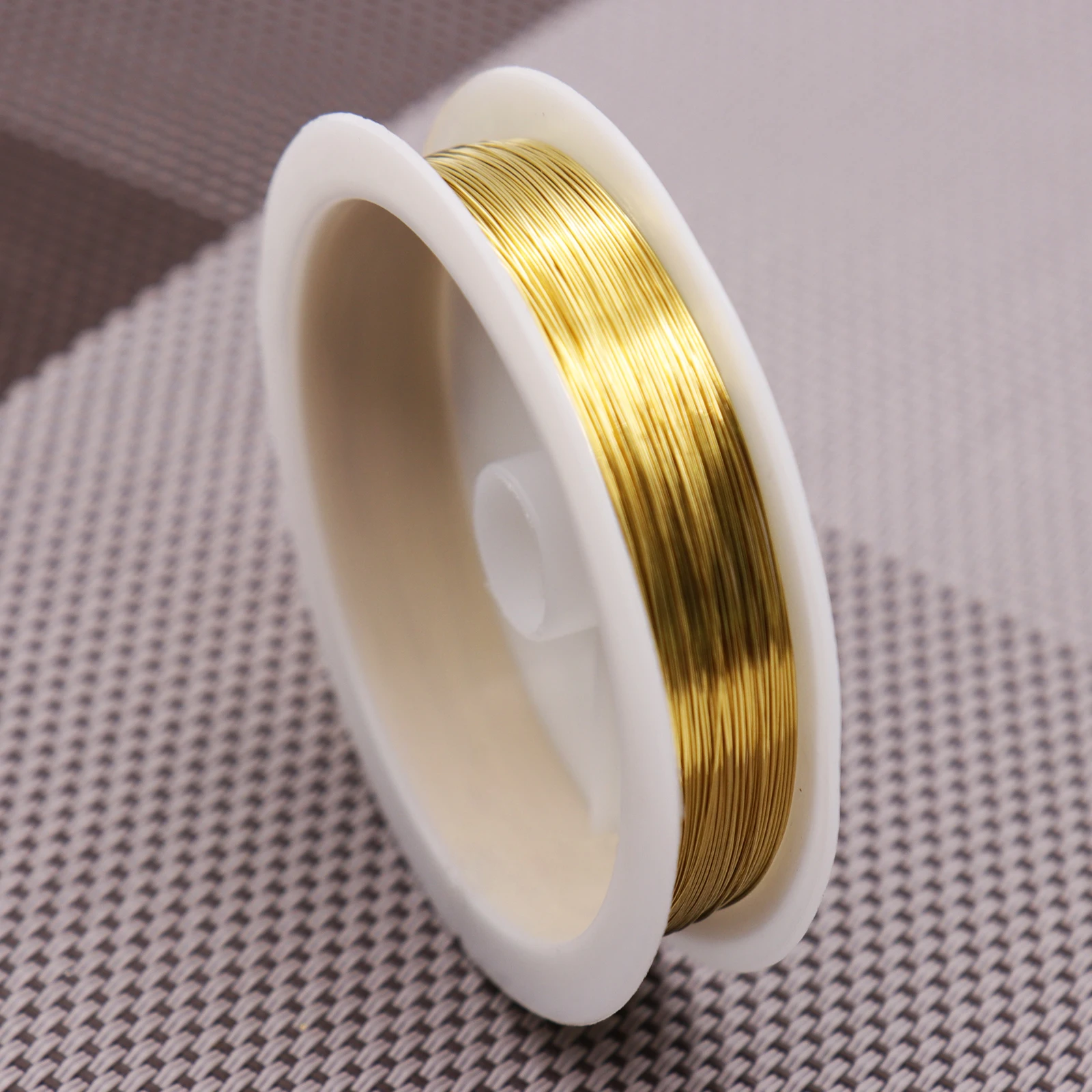 (0.2mm) 33m Beading Wire Alloy Copper Wire DIY handmade craft accessories Jewelry Making Cord String Accessories
(0.2mm) 33m Beading Wire Alloy Copper Wire DIY handmade craft accessories Jewelry Making Cord String Accessories