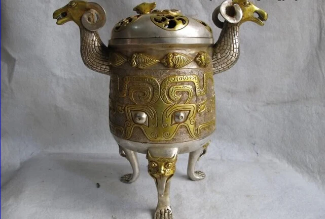 Collectible bronze lion statue S0458 Chinese White Copper Silver Gilt sheep God Zun beast veins incense burner Censer B0403
Collectible bronze lion statue S0458 Chinese White Copper Silver Gilt sheep God Zun beast veins incense burner Censer B0403