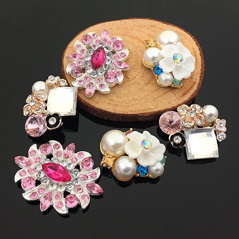 2016New 50Pcs Color diamond Flower Rhinestone Buttons Embellishment button DIY accessories HZ16-HZ18
2016New 50Pcs Color diamond Flower Rhinestone Buttons Embellishment button DIY accessories HZ16-HZ18