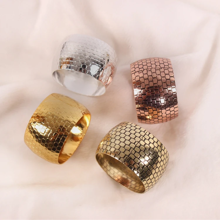 4pcs Alloy Napkin Rings 4cm Diameter Gold/Silver/Copper Napkin Holder For Wedding Hotel Party Decoration Free Shipping
4pcs Alloy Napkin Rings 4cm Diameter Gold/Silver/Copper Napkin Holder For Wedding Hotel Party Decoration Free Shipping