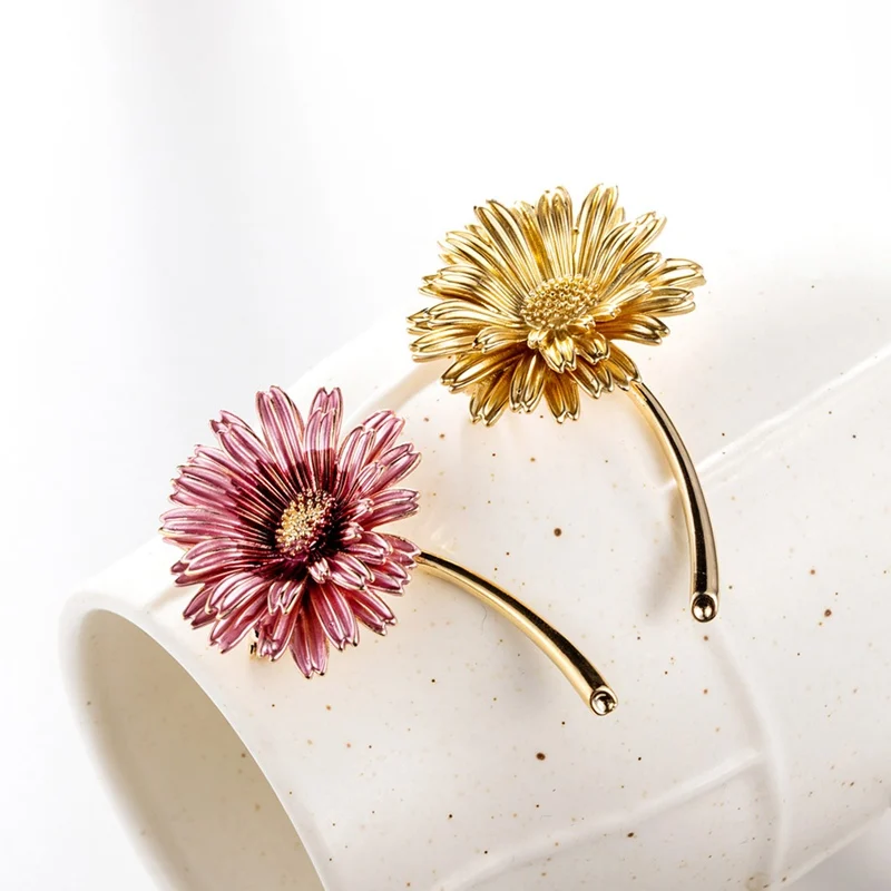 Cute Sunflower Brooches Metal Flower Brooch Pin Buttons Pins Badges For Womeny Bag Hat Denim Pin Accessories Jewelry Gift
Cute Sunflower Brooches Metal Flower Brooch Pin Buttons Pins Badges For Womeny Bag Hat Denim Pin Accessories Jewelry Gift