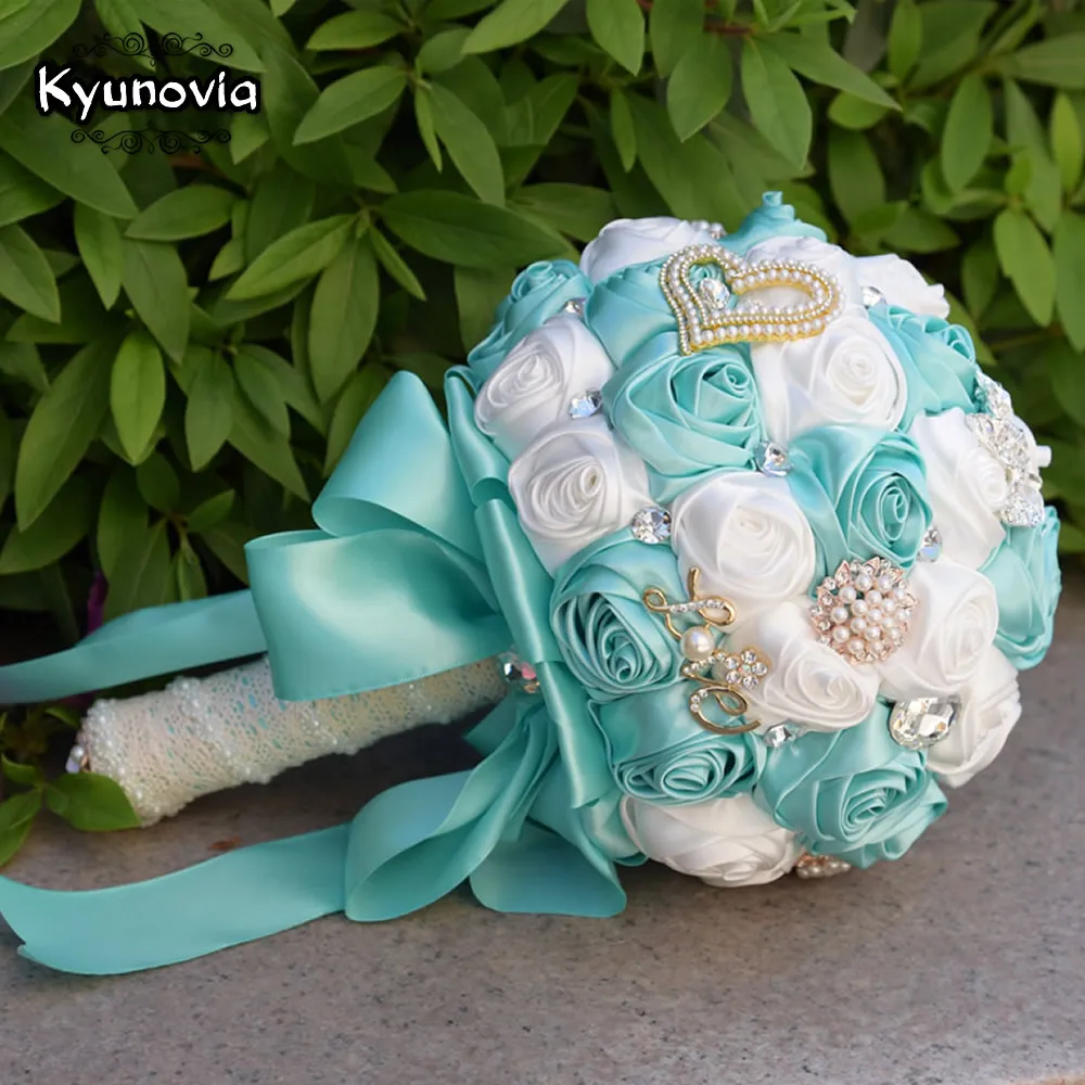 Женские свадебные букеты Kyunovia белые Искусственные розы в наличии FW139|bridal bouquet|wedding
