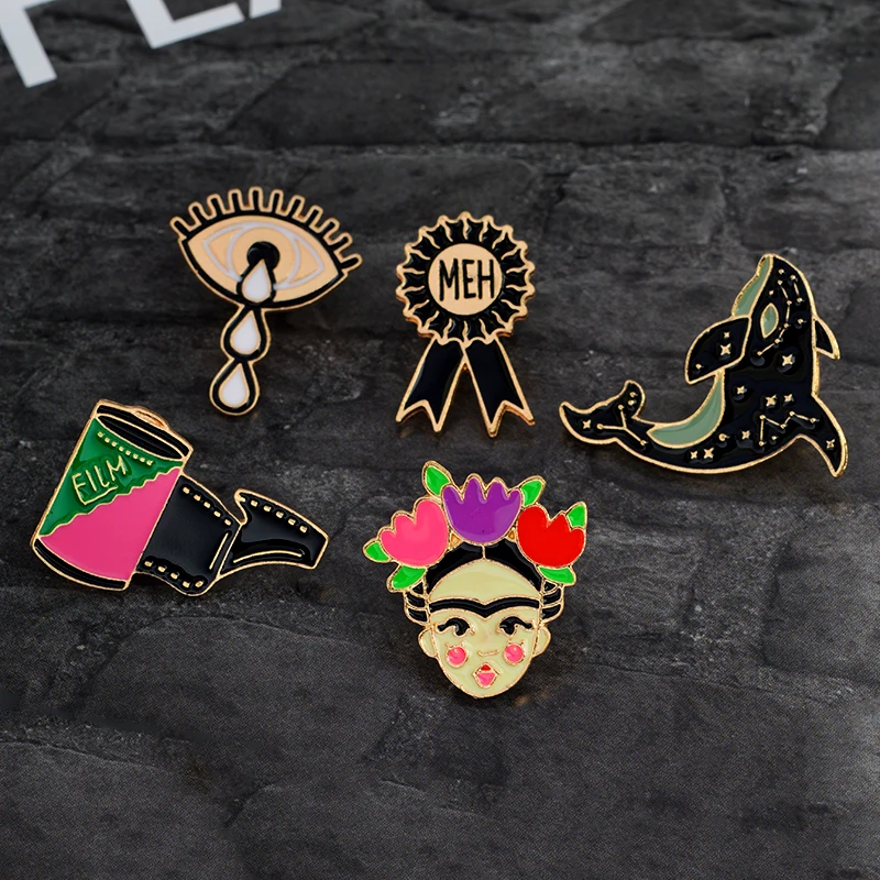 Cartoon Whale Film tape MEH medal Tears of eyes Girl Brooch Enamel Pin Button Jacket Coat Collar Pin Badge Jewelry For Kids Girl
Cartoon Whale Film tape MEH medal Tears of eyes Girl Brooch Enamel Pin Button Jacket Coat Collar Pin Badge Jewelry For Kids Girl