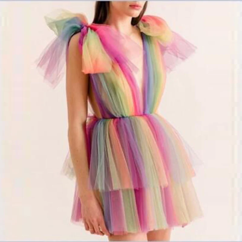 Colorful Mini Prom Dresses Sexy V Neck Mixed Color Tulle Cocktail Dress Rainbow Above Knee Formal Party Gowns 2019
Colorful Mini Prom Dresses Sexy V Neck Mixed Color Tulle Cocktail Dress Rainbow Above Knee Formal Party Gowns 2019