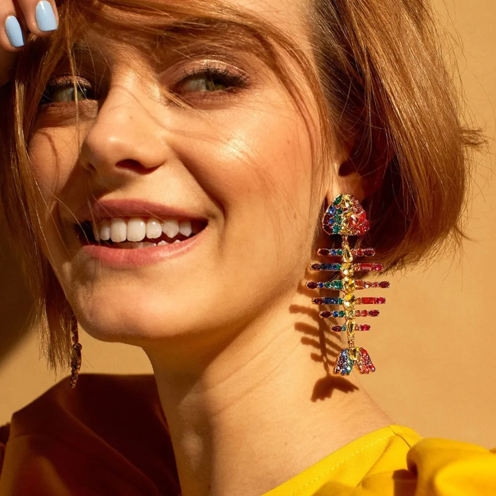 Girlgo Fashion Bright Color Long Fish Crystal Drop Dangle Earrings for Women Bridal Party Luxury Earrings Girl Ear Accessories
Girlgo Fashion Bright Color Long Fish Crystal Drop Dangle Earrings for Women Bridal Party Luxury Earrings Girl Ear Accessories