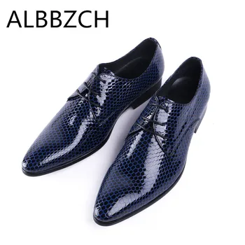 Snakeskin pattern genuine leather men sheos black blue wedding dress shoes men pointed toe lace derby business work man shoes
Snakeskin pattern genuine leather men sheos black blue wedding dress shoes men pointed toe lace derby business work man shoes