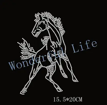 Free shipping hot fix Rhinestone Iron On Transfer design for cool runnng horse image in white clear crystal with red
Free shipping hot fix Rhinestone Iron On Transfer design for cool runnng horse image in white clear crystal with red