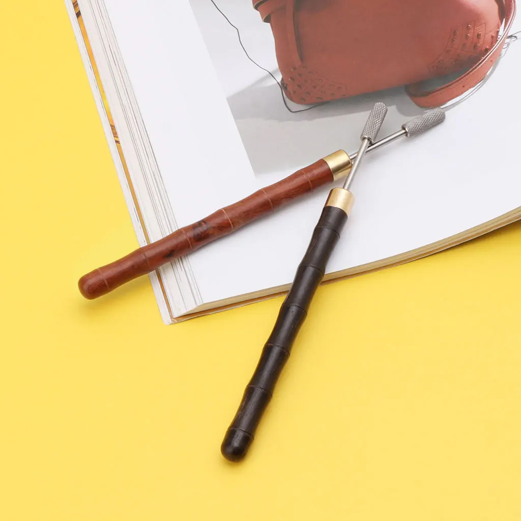 Edge Dye Roller smooth Oil Treatment Tip Pen Painting Accessories Handle Craft Tool DIY Leather Craft
Edge Dye Roller smooth Oil Treatment Tip Pen Painting Accessories Handle Craft Tool DIY Leather Craft