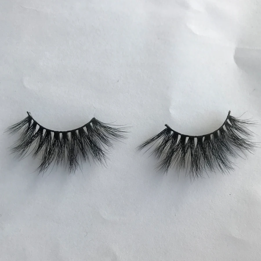 Lanflower 20mm Mink Eyelashes Dramatic False Lashes Long Thick 3D Lash Extension Supplies 3D Mink Lashes Bulk Wholesale
Lanflower 20mm Mink Eyelashes Dramatic False Lashes Long Thick 3D Lash Extension Supplies 3D Mink Lashes Bulk Wholesale