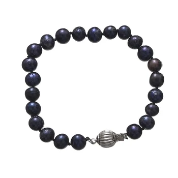 7-8mm Decent and natural fresh water Black pearl with noble chain findings 7inch for Women's gift
7-8mm Decent and natural fresh water Black pearl with noble chain findings 7inch for Women's gift