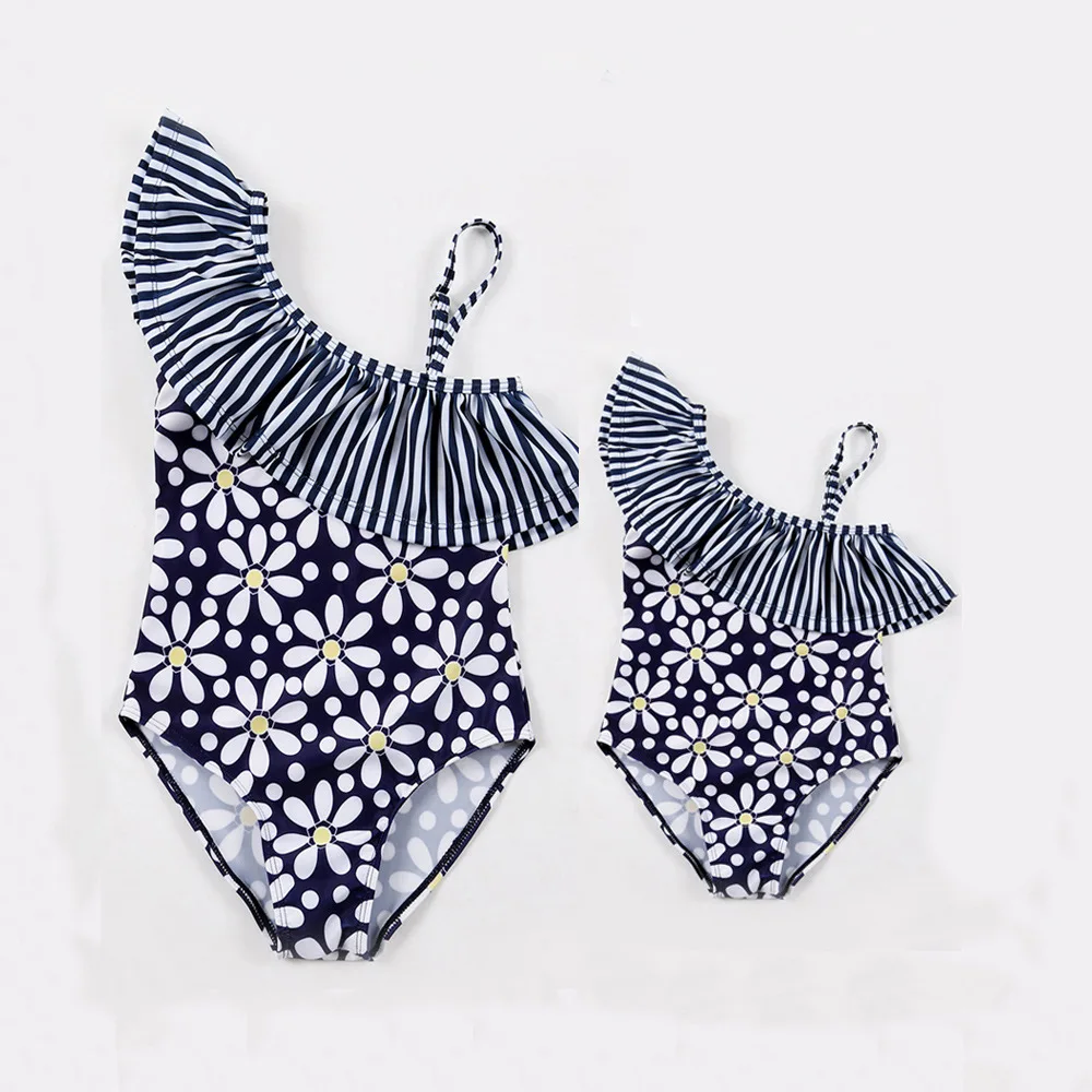 Family Matching Daisy Women Girls one piece swimsuit Mom and Daughter strip one shoulder Bathing Suit Swimwear BeachwearQZ19016
Family Matching Daisy Women Girls one piece swimsuit Mom and Daughter strip one shoulder Bathing Suit Swimwear BeachwearQZ19016