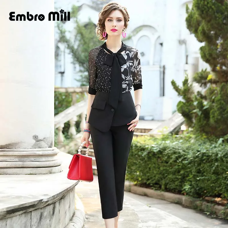 The New summer Office Lady style printing Chiffon shirt +High waist Seven pants fashion elegant 2 piece set women S-3XL
The New summer Office Lady style printing Chiffon shirt +High waist Seven pants fashion elegant 2 piece set women S-3XL