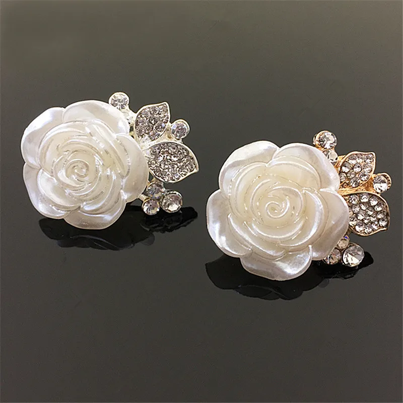 SEA MEW 10 PCS 28mm*35mm Fashion Alloy Gold Rhodium White Rose Crystal Rhinestone Flowers Connectors Charm For Jewelry Making
SEA MEW 10 PCS 28mm*35mm Fashion Alloy Gold Rhodium White Rose Crystal Rhinestone Flowers Connectors Charm For Jewelry Making
