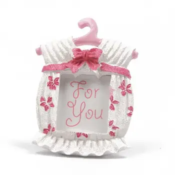Photo Frame Pink Blue Resin Baby Romper Suit Clothes Hanger Picture Frames Kid's Birthday Favor Party Decoration Gift LX4610
Photo Frame Pink Blue Resin Baby Romper Suit Clothes Hanger Picture Frames Kid's Birthday Favor Party Decoration Gift LX4610