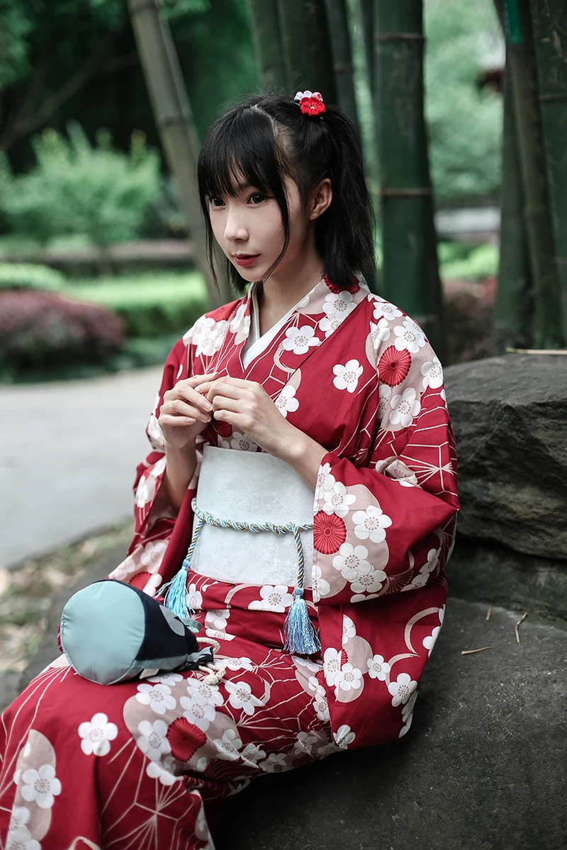 High Quality 9 Pieces Set Women Kimono Japanese Yukata With Obi RED Print Flower Girl Dress Gown Stage Performance Clothes
High Quality 9 Pieces Set Women Kimono Japanese Yukata With Obi RED Print Flower Girl Dress Gown Stage Performance Clothes