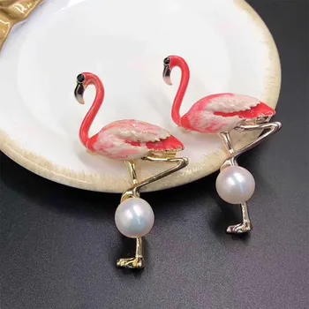 New Design Alloy Red Blue Enamel Flamingo Bird Brooches Women Men's Metal Animal Brooch Pins Banquet Broche Scarf Buckle DIY
New Design Alloy Red Blue Enamel Flamingo Bird Brooches Women Men's Metal Animal Brooch Pins Banquet Broche Scarf Buckle DIY