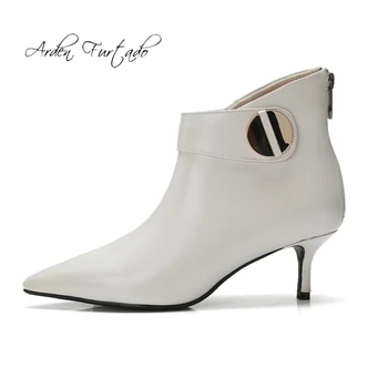 Arden Furtado fashion women's shoes 2019 pointed toe stilettos heels zipper short genuine leather buckle strap ankle boots 33 40 
Arden Furtado fashion women's shoes 2019 pointed toe stilettos heels zipper short genuine leather buckle strap ankle boots 33 40
