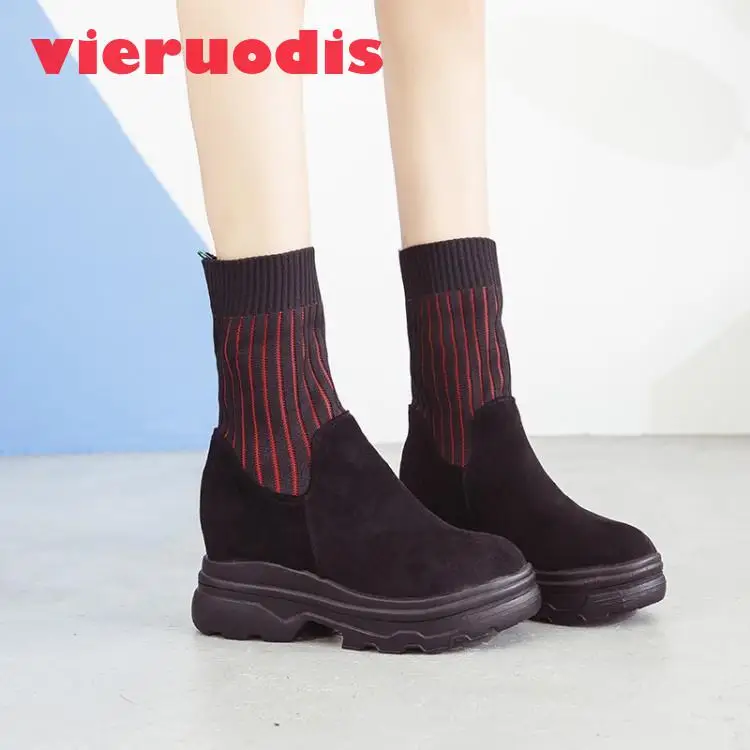 2019 European and American fashion women's boots red knitted pine cake bottom non-slip winter boots Ms. Foreign Minister boots
2019 European and American fashion women's boots red knitted pine cake bottom non-slip winter boots Ms. Foreign Minister boots