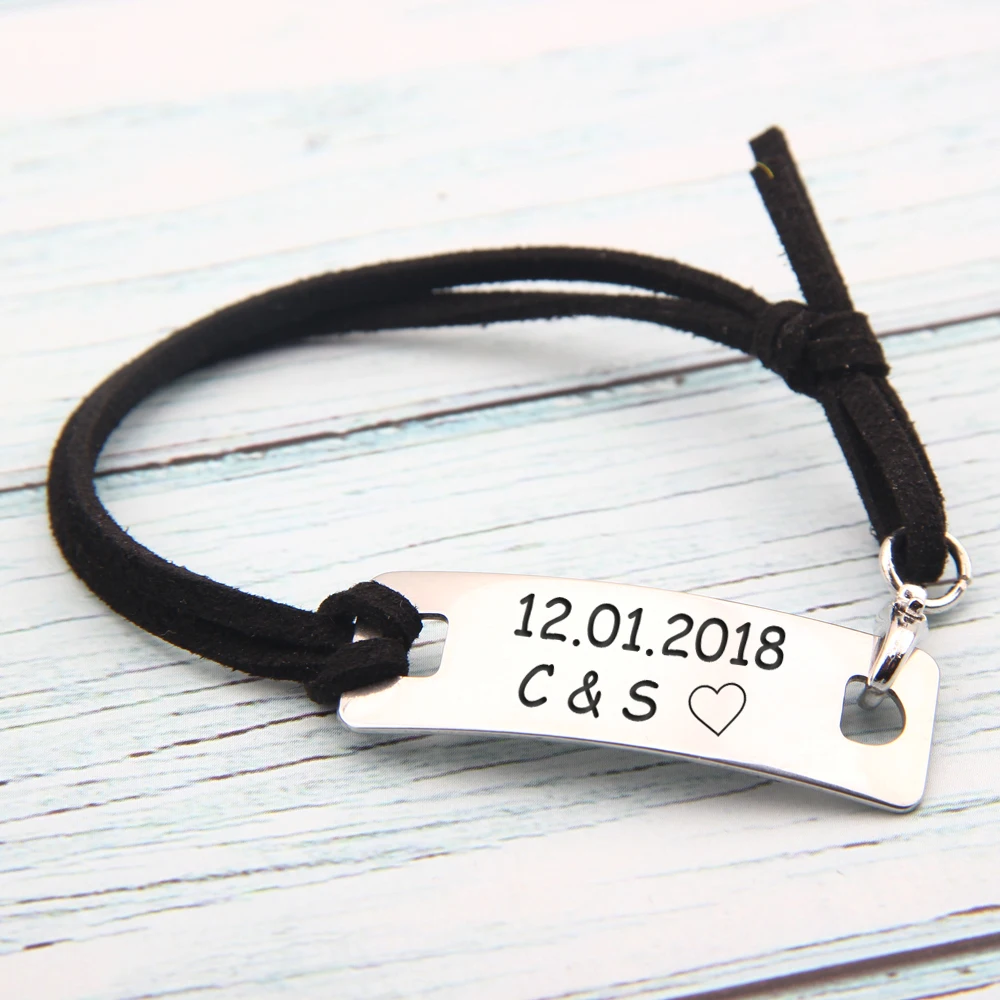 Private Customized Bracelet For Couple Lover Love Anniversary Boyfriend Girlfriend Adjustment Bangles 2 Colors Faux Sued
Private Customized Bracelet For Couple Lover Love Anniversary Boyfriend Girlfriend Adjustment Bangles 2 Colors Faux Sued