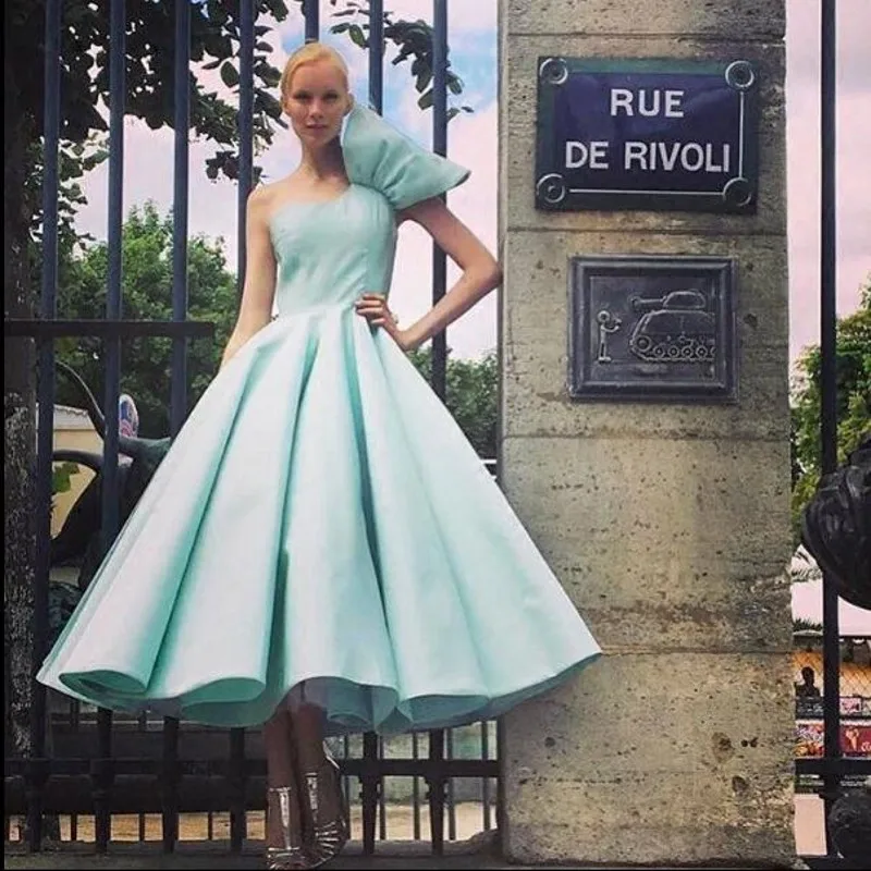 VK Vogue Dresses Prom Gowns Brand Design abiye Formal Dress Long Princess gelinlik Formal Dresses Evening ball gown
VK Vogue Dresses Prom Gowns Brand Design abiye Formal Dress Long Princess gelinlik Formal Dresses Evening ball gown