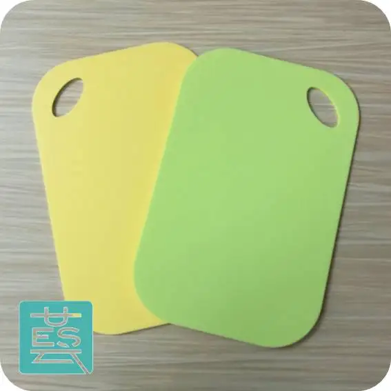 Dark Green 2.5 mm Rectangle Self Healing Eco Friendly TPE Cutting Mat A4 30x22 cm 12x9 inch (2)
Dark Green 2.5 mm Rectangle Self Healing Eco Friendly TPE Cutting Mat A4 30x22 cm 12x9 inch (2)