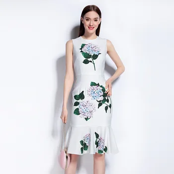High Quality 2018 Designer Runway Summer Dress Women's elegant Mermaid Sleeveless Whiter Floral Printed Appliques Casual Dress
High Quality 2018 Designer Runway Summer Dress Women's elegant Mermaid Sleeveless Whiter Floral Printed Appliques Casual Dress