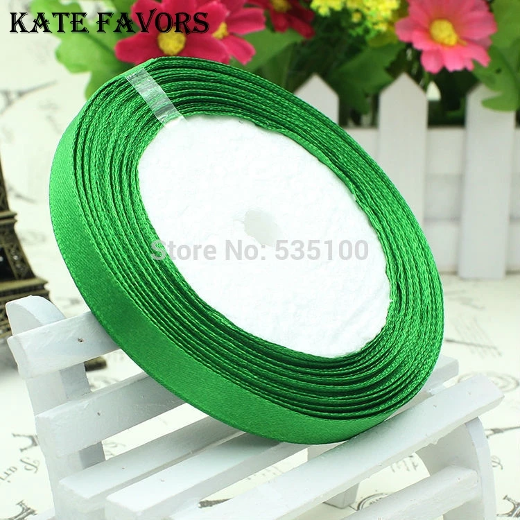 25 Yards(Length) X 10 mm(Width) Satin Ribbons For Wedding And Birthday Party Decoration Color:Green
25 Yards(Length) X 10 mm(Width) Satin Ribbons For Wedding And Birthday Party Decoration Color:Green